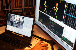 Motion Capture Data visas på två skärmar.
